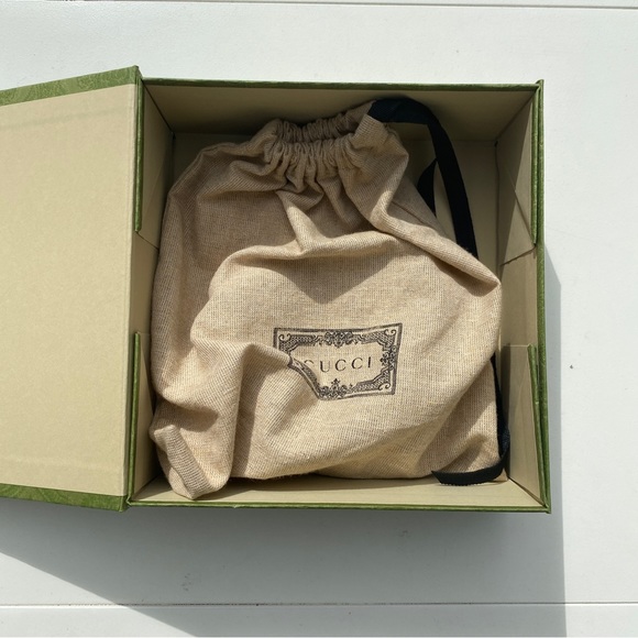 SOLD‼️ Gucci GG thin Marmont belt - NWT All white - Picture 6 of 9